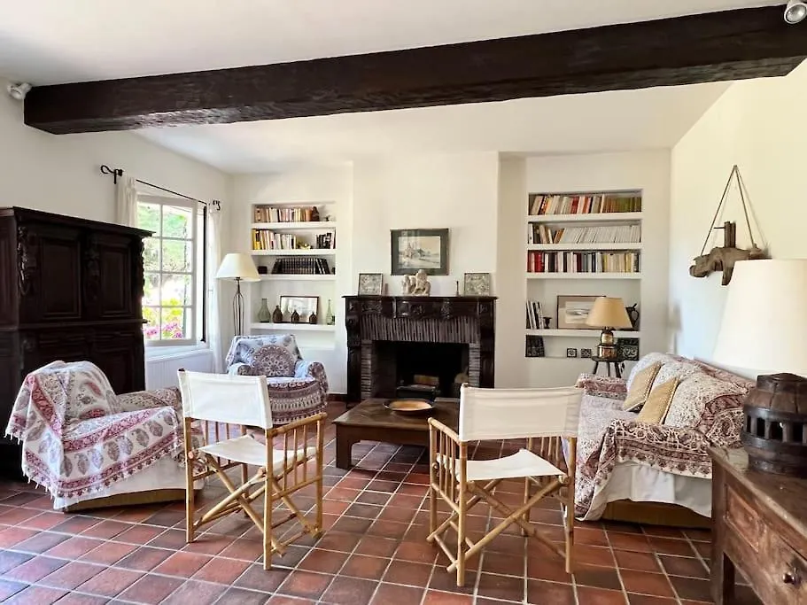 Fantastic 6 Bedroom House With Stunning Sea View Arzon 0*,  Francia