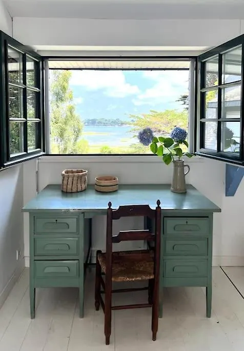 Fantastic 6 Bedroom House With Stunning Sea View Arzon