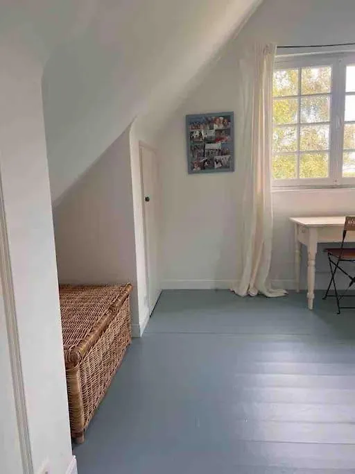 Fantastic 6 Bedroom House With Stunning Sea View Arzon