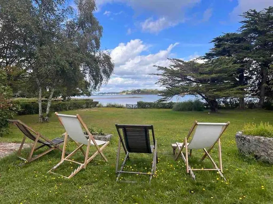 Fantastic 6 Bedroom House With Stunning Sea View Arzon